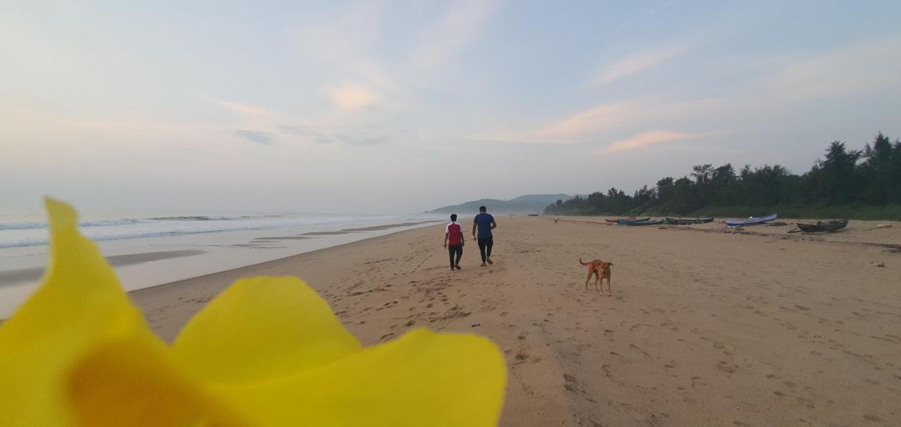 Blue Lagoon Beach Resort Gokarna  Exterior foto