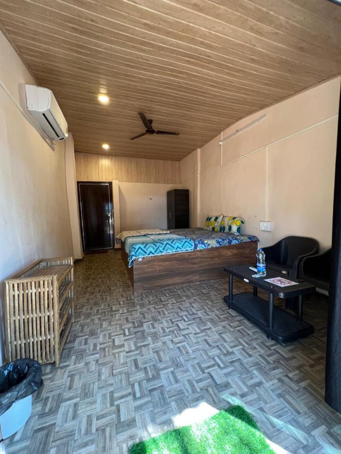 Blue Lagoon Beach Resort Gokarna  Exterior foto