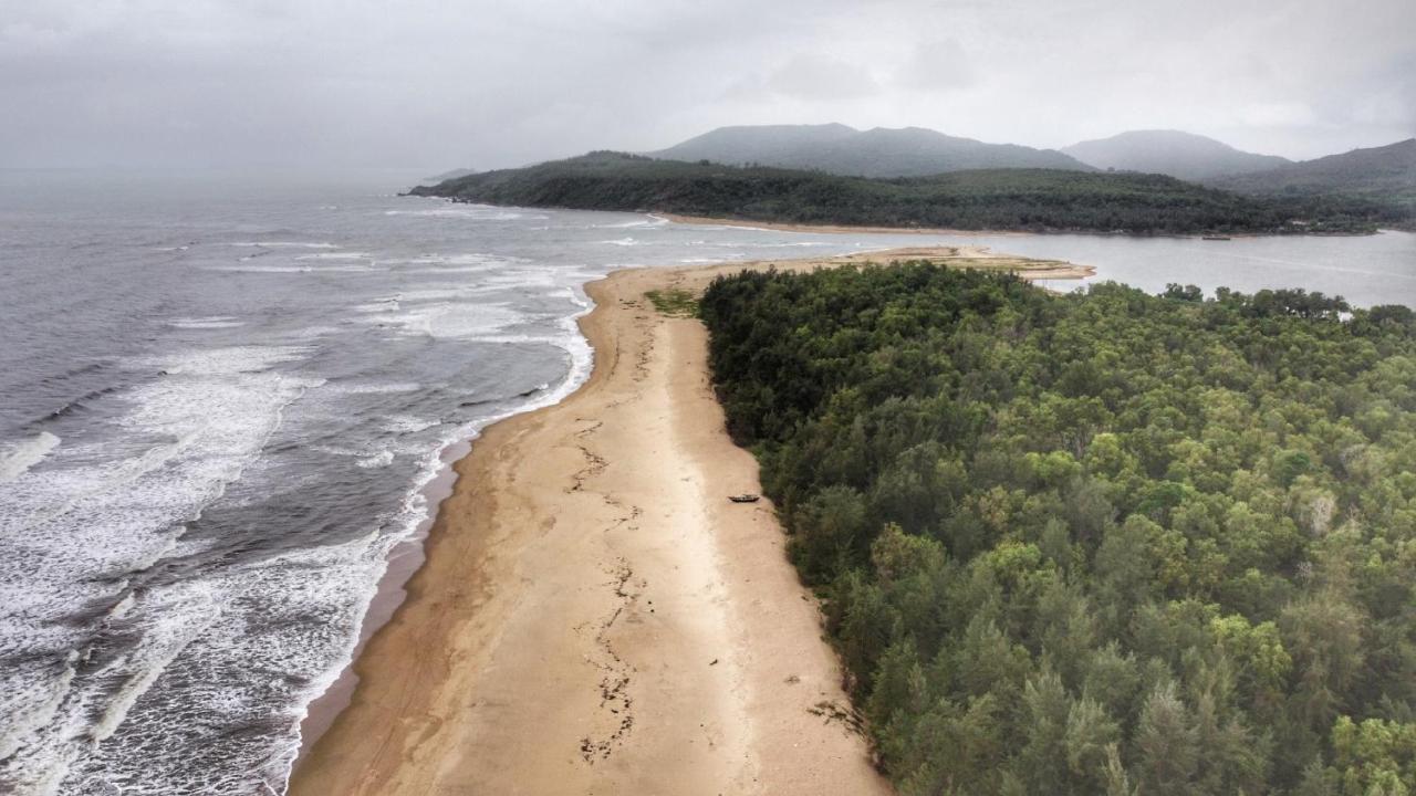 Blue Lagoon Beach Resort Gokarna  Exterior foto